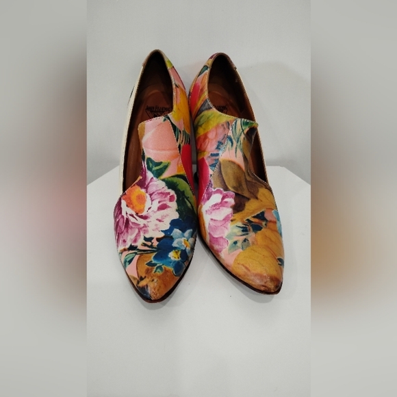JOHN FLUEVOG LISTEN LOUDLY SPEAK SOFTLY SHOES - Picture 3 of 12
